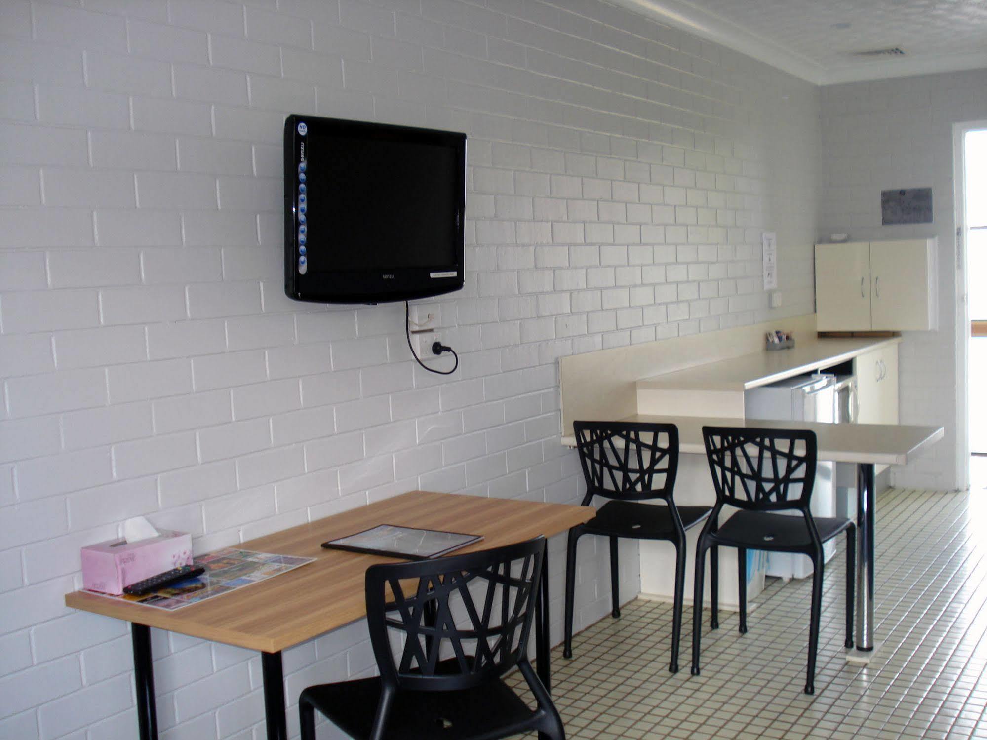 Raceview Motor Inn Toowoomba Ngoại thất bức ảnh